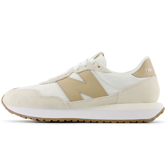 New Balance ニューバランス スニーカー ベージュ 3603225Y0185 楽天市場】ニューバランス レディーススニーカー ベージュの通販