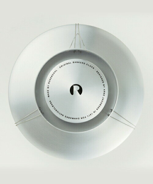 【ポイント5倍設定中！】ARNE JACOBSEN Wall Clock CityHall 210mm アルネヤコブセン 壁掛け時計 シティホール ルードブレ市庁舎 ウォールクロック ROSENDAHL 磨き抜かれたポリッシュケース 緻密 ミニマリズム クール シンプル デザイン モダニズム 北欧 ギフト ヤコブセン