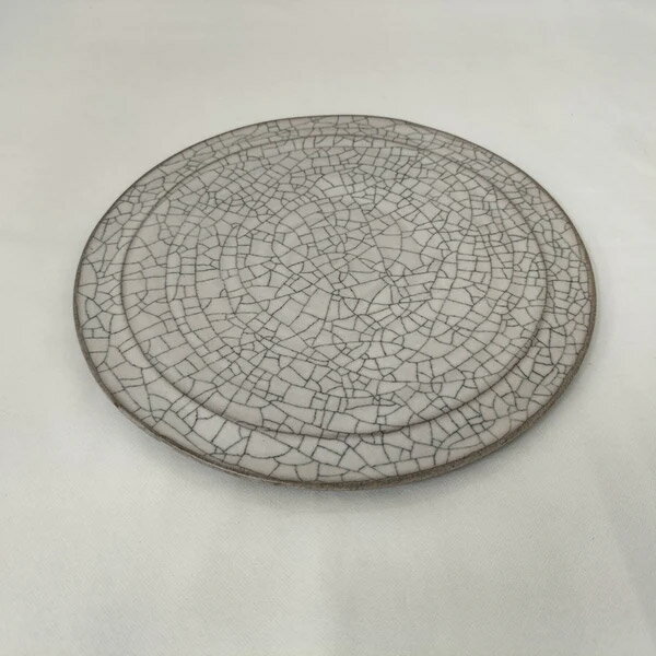 奥村企画 fuuu プレート Hibiki「フラットプレート(丸)黒」Mサイズ メーカー取寄品 食器 清水焼 京都 テーブルウェア インテリア 和風 和雑貨 おしゃれ 高級 上品 雑貨 引っ越し祝い プレゼント ギフト 内祝い