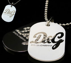 ドルガバ ネックレス（メンズ） D&G DOLCE＆GABBANAペンダントネックレス シルバーダブルドッグタグプレートラインストーンクラシックロゴ ホワイトオーバルプレートクリアロゴアクセサリー プレゼントメンズ レディース 男女兼用ドルチェ＆ガッバーナ ドルガバ DJ0639