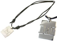 DOLCE&GABBANA ペンダントネックレス立体ロゴシルバープレート スクエアタグレザーチョーカーアクセサリーPENDANT NECKLACEドルガバ ドルチェ&ガッバーナドルガバ D&G ディー&ジーメンズ レディース 男女兼用DJ0733