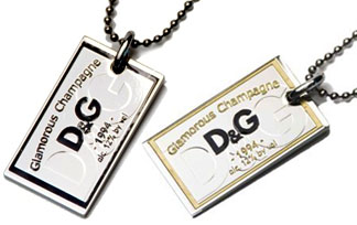 ドルガバ ネックレス（メンズ） D&G Jewelryドルチェ＆ガッバーナ ジュエリーペンダントネックレススクエアプレート シルバーアクセサリー プレゼントとしてDOLCE＆GABBANA ドルガバブラック DJ1091ゴールデンイエロー DJ1094Jewels Ok CorralPENDANT NECKLACE