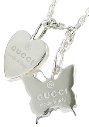 GUCCI グッチ ネックレスペンダント蝶々＆ハート トレードマークバタフライモチーフメンズ　レディース　男女兼用Trademark Heart&Butterfly 8106 NECKLACE PENDANT