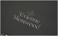 Vivienne Westwood ヴィヴィアンウエストウッド　マフラースカーフ muffler scarfホワイト 0001　キャメル 0002 ブラウン 0003 レッド 0005 ライトブルー 0006 パープル 0007　グレー 0009 ダークグレー 0010 ブラック 0011ロゴ刺繍