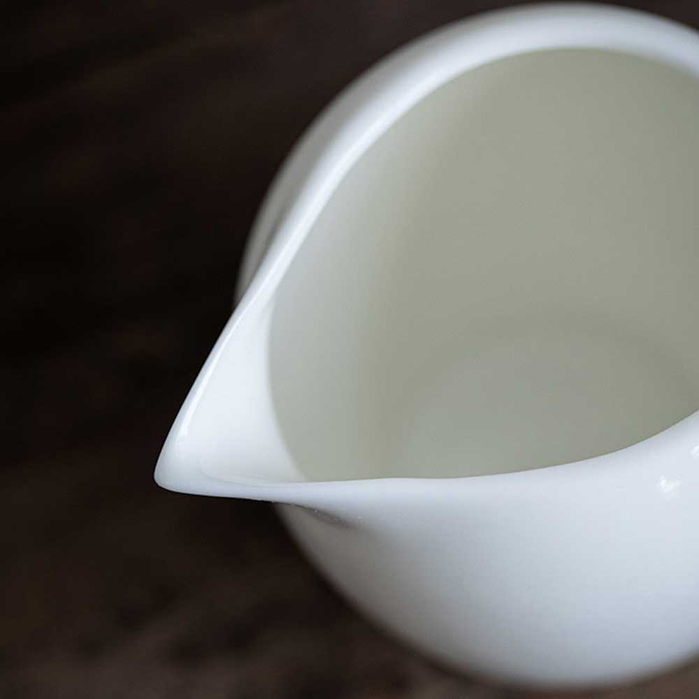 白い茶海245mlセラミック茶海中国茶台湾茶茶器可愛い白陶磁器ピッチャーティータイムアフタヌーンティー