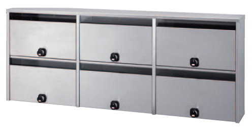 ・ 6戸用（2段3列）　前入前出タイプの郵便受箱です ・ 投入口は幅が340mmありますので角2封筒（横240×縦332mm）がラクに入ります ・ 郵便物が外から見えないよう、投入口にフタがついています ・ 壁からの出幅が150mmと省スペ...