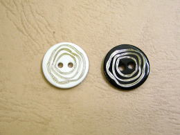 Rakuten - 貝ボタン-18mm【1個単位販売】SBT-10545-18【ネコポス便OK】