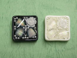 ビジューボタン(装飾ボタン)BJT-14038-31【ネコポス便OK】