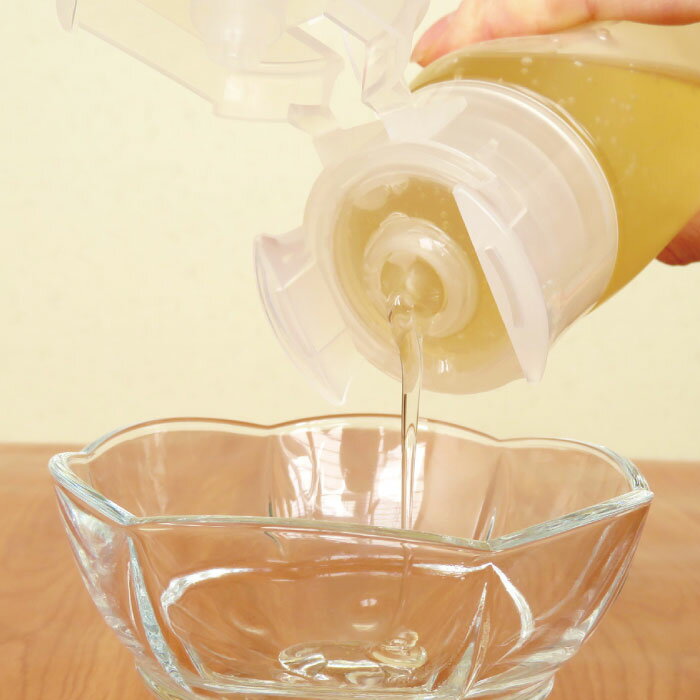 ハチミツがピタッと切れる!人気急上昇♪「詰替便利ボトル」【容量約300g/プラスチック容器タイプ】(はちみつハチミツ蜂蜜詰め替え便利容器金澤やまぎし養蜂場)