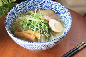 どんぶり ラーメン 藍染タコ唐草さぬき丼 直径18.6cm×高さ9.0cm 600g 和食器 うどん丼 うどん鉢 ラーメン鉢 ラーメン丼 美濃焼 日本製 うどん 丼ぶり 食器 カフェ風 cafe風