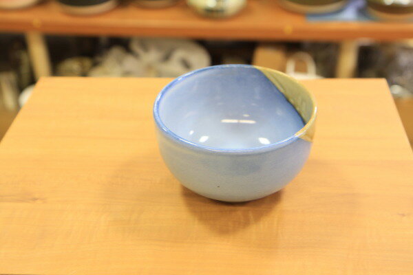 【訳あり アウトレット】水色塗分け45丼 美濃焼 日本製 丈夫 業務用食器でも利用可能