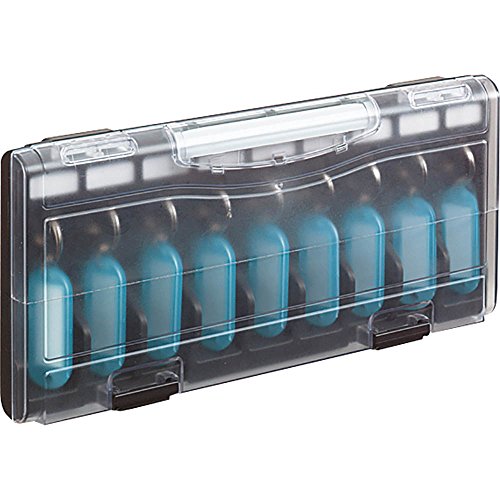 ハーフ(9個収納)透明/-/KFB-HA4T・Color:透明Style:ハーフ(9個収納)・パッケージ個数:1・【寸法】 310×32×143mm・【種類】 透明フタタイプ　【収容数】 9個商品紹介 ●キャビネットや引き出しにスッキリ収まるサイズのキーファイルです。 ●オフィスでの使用に最適です。 中の鍵が一目で分かる透明タイプです。 ●鍵はスライドするだけでロックができ、持ち運んでも脱落しません。 ●デスクの中段(B6)引き出しにもぴったり収まるサイズです。 ●スリムなので、浅い上段引き出しにもぴったり収まります。 原材料・成分 本体・ロック部分:ABS、ヒンジ部:PP、クリップ:POM、キーホルダー:PP