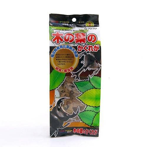 パッケージ個数:1広葉樹天然葉！ フジコン　木の葉のかくれが×2袋 対象 クワガタ、カブト虫など 特長 ●クヌギ・ナラなどの広葉落葉樹の葉を使用しています。●昆虫のかくれがとなるほか昆虫マットの保湿や仰向け死などの事故を防ぎます。 内容量 25g×2袋 サイズ（約） 長さ7〜11×幅3〜4cm ※天然の木の葉を使用しているため、サイズにバラツキがあります。予めご了承ください。