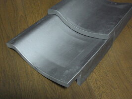 いぶし瓦屋根瓦六四版袖瓦右