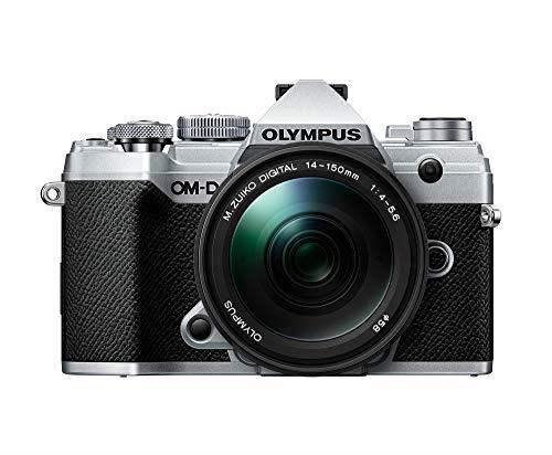 OLYMPUS ミラーレス一眼カメラ OM-D E-M5