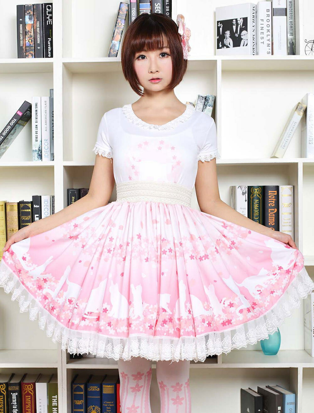 キュート ロリータ ドレス ピンク桜キティ プリント ロリータ スカート白のレース トリム シャーリング
