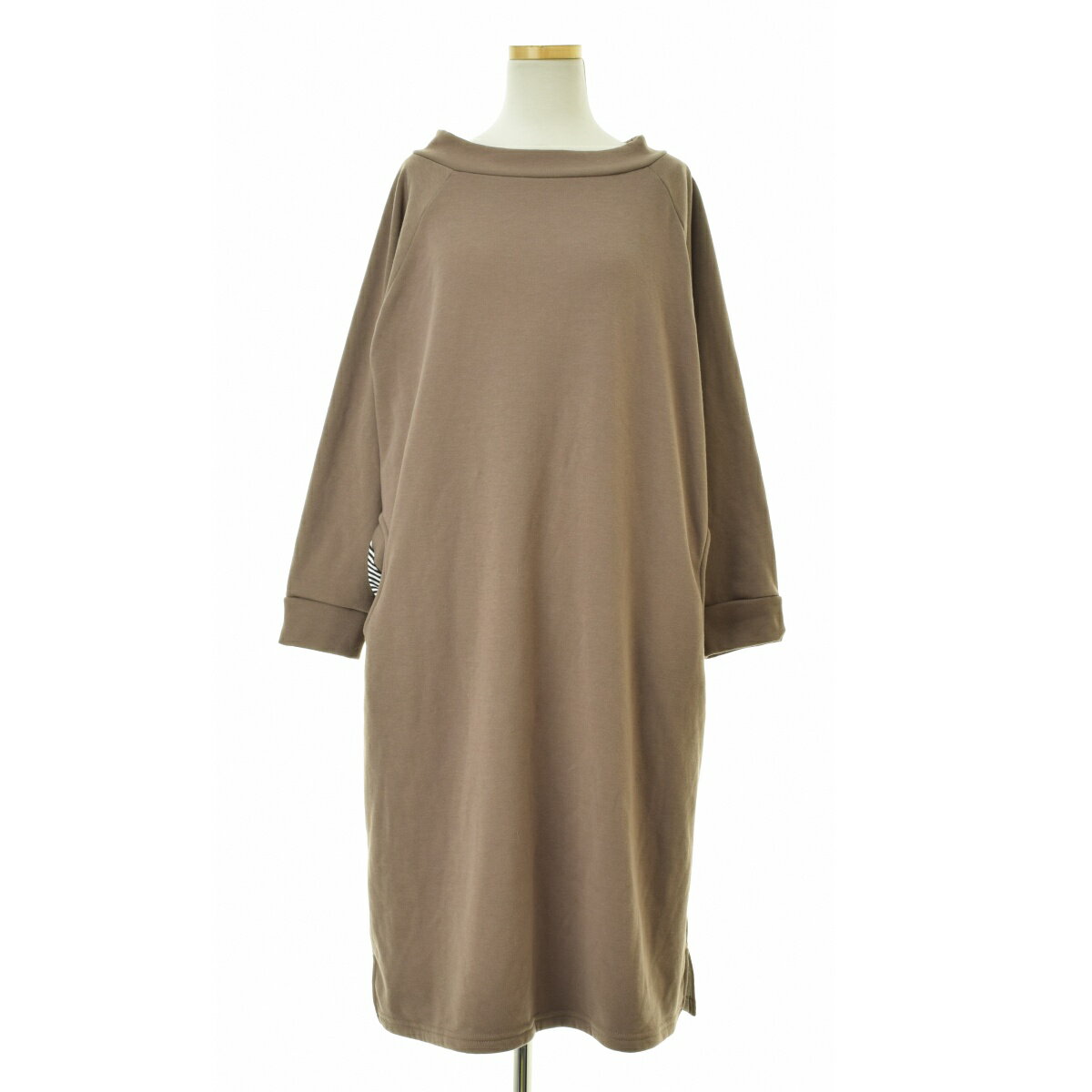 Rakuten - 【中古】ESSEMEハイネック長袖ワンピース【cacfagag-l】