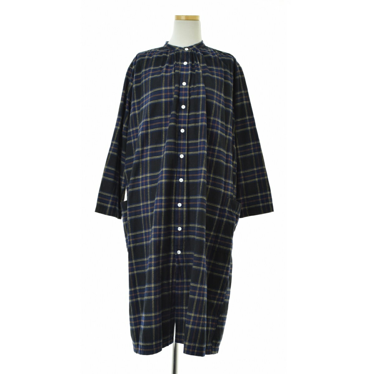 【中古】MANUAL ALPHABET / マニュアルアルファベットチェックネル ギャザーシャツロング長袖ワンピース【cacgaebc-l】
