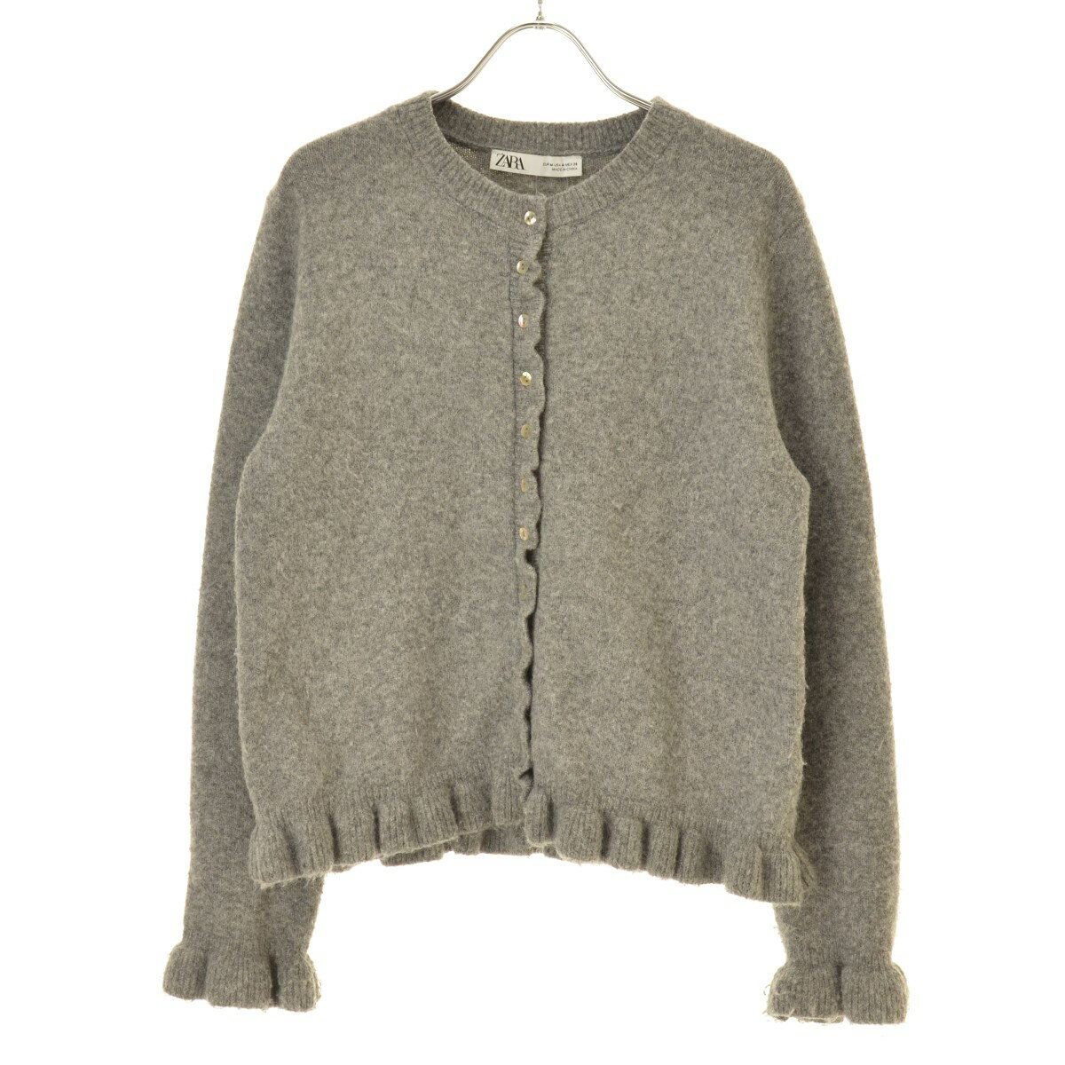 〇タグ付き新品〇 ZARA ブークレニットカーディガン S 〇 春まで着れる！【ZARA】ニットカーディガンが可愛い♡｜＠BAILA（バイラ）