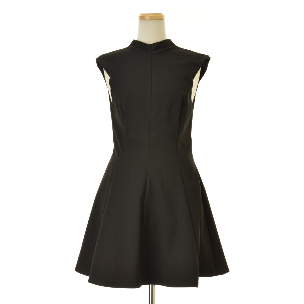 ZARA / ザラVOLUMINOUS SHORT DRESSノースリーブワンピース