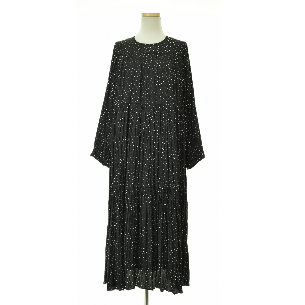 【中古】【期間限定値下げ】URBAN RESEARCH / アーバンリサーチUR06-26D002 ランダムプリーツティアードロング長袖ワンピース【cacfadac-l】