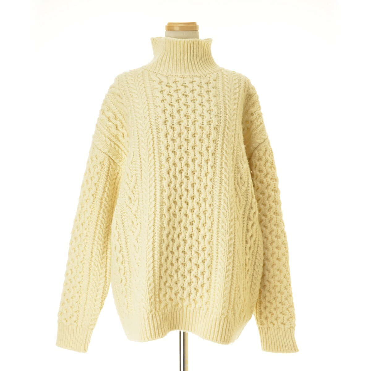 【中古】AURALEE / オーラリーA8AP04FM FRENCH MERINO ARAN KNIT TURTLE NECK BIG P/O長袖ニットセーター【cacgafbj-l】