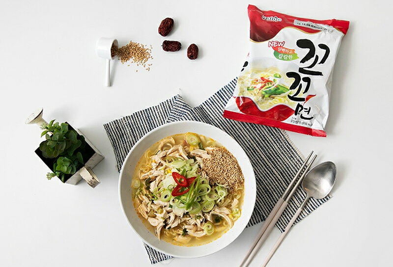 [送料無料]【八道】パルド ココ麺 40袋 1box/ 韓国ラ 韓国ラーメン インスタントラーメン パルド 鶏がらスープ 白いスープ 辛い うまい＼青い唐辛子ですっきりした辛さ！鶏がらスープでコクウマ！／