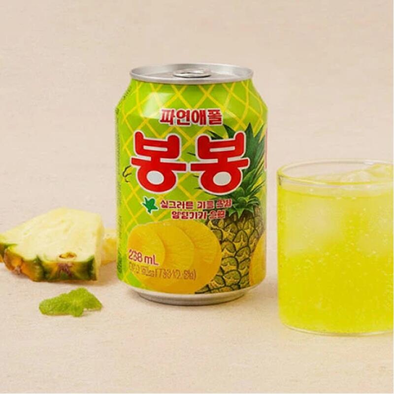 商品名 ヘテ パイナップル ボンボン ジュース 238ml 内容量 238ml 商品詳細 ●原材料名 : シロップ、パイナップル、パイナップル濃縮液 / クエン酸（結晶）、L-アスコルビン酸 ●特徴 : 大粒のパイナップルが丸ごと、ジュースに！ パイナップルの味が濃厚で食感も一緒に楽しめます ●保存方法 : 直射日光を避け涼しいところで保管してください。 ●原産国名：韓国 ●賞味期限 : 別途表示　