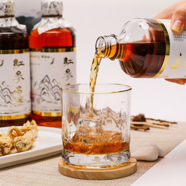 韓国食品コスメ楽天市場店の[Hongsamsool]紅参名酒375ml Alc.14％ お歳暮 ギフト｜アングル3