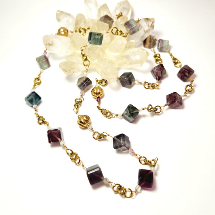 フローライト眼鏡留ネックレスかわい...