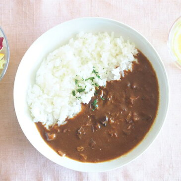 ビーフカレー 【ラッキーシール対応】 寿製菓 山陰やおよろず本舗 山陰 鳥取 島根 お土産 カレー 鳥取和牛 中辛