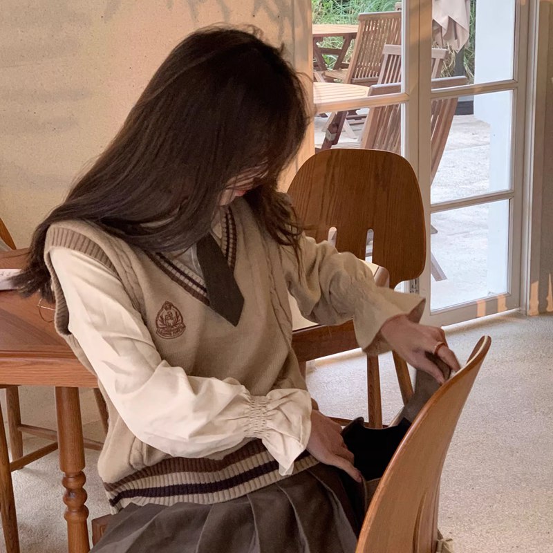 卒業式 入学式 スーツ 女の子 4点セット 韓国 制服 フォーマルスーツ ベスト ブラ...