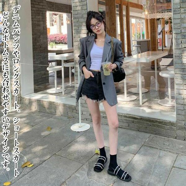 メーカー希望小売価格はメーカーカタログに基づいて掲載しています■商品名：サンダル■素材：PU、パール、ラバー■サイズ：35(22.5cm)、36(23cm)、37(23.5cm)、38(24cm)、39(24.5cm)、■カラー ：ホワイト、ブラック■生産国：中国 （日本検品済み）注意点：※お取り扱いの注意につきましては商品付属の商品タグをご参照ください。※商品のデザインやお客様の足の形により、感じ方に若干の個人差があります。※靴のサイズにつきましては、いわゆるサイズ（足長）だけで決まるものではなく、ワイズ（足囲）や足の形（特につま先の形や幅甲の高さなど）などさまざまな条件と、それぞれの靴のデザイン（ラスト・素材など）の相性等が関係いたします。※商品画像の色はお使いのブラウザや設定により、実物とは異なる場合がある事をご了承下さい。※サイズ数値はメジャー採寸ですので若干の誤差が生じる場合もございます。ご了承くださいませ。※機械による生産のため、生地の継ぎ目の若干のズレや多少のほつれなど、形やサイズに多少の誤差が生じる場合や他繊維が混紡している場合もございますが品質上の問題はございません。予めご理解下さいますようお願い致します。※海外生産の為、多少の縫製のほつれやインソールのしわ等、若干の接着剤残りなどある場合もございます。※製造過程での傷・汚れ、また入荷時の箱つぶれなどがございますので、予めご了承くださいませ。※商品によって素材の性質上・製造過程において染料などの特有の匂いが多少強く感じられるものもございます。数日のご使用や陰干しなどで、ほとんど匂いは感じられなくなりますのでお試しください。※素材や製品の特性上、シワやヨレ、擦れ、多少の傷などがある場合があります、ご了承ください。パールサンダル レディース ストラップ パール付き 美脚サンダル フラットシューズ 歩きやすい 疲れない リゾートサンダル ビーチサンダル オシャレ 耐摩耗性 滑り止め 軽量 20代 30代 40代 ブラック ホワイト 旅行 女子会 デート お出かけ かわいい 可愛い 黒 春夏秋 快適な着心地のパール付きサンダルメーカー希望小売価格はメーカーカタログに基づいて掲載しています■商品名：サンダル■素材：PU、パール、ラバー■サイズ：35(22.5cm)、36(23cm)、37(23.5cm)、38(24cm)、39(24.5cm)、■カラー ：ホワイト、ブラック■生産国：中国 （日本検品済み）注意点：※お取り扱いの注意につきましては商品付属の商品タグをご参照ください。※商品のデザインやお客様の足の形により、感じ方に若干の個人差があります。※靴のサイズにつきましては、いわゆるサイズ（足長）だけで決まるものではなく、ワイズ（足囲）や足の形（特につま先の形や幅甲の高さなど）などさまざまな条件と、それぞれの靴のデザイン（ラスト・素材など）の相性等が関係いたします。※商品画像の色はお使いのブラウザや設定により、実物とは異なる場合がある事をご了承下さい。※サイズ数値はメジャー採寸ですので若干の誤差が生じる場合もございます。ご了承くださいませ。※機械による生産のため、生地の継ぎ目の若干のズレや多少のほつれなど、形やサイズに多少の誤差が生じる場合や他繊維が混紡している場合もございますが品質上の問題はございません。予めご理解下さいますようお願い致します。※海外生産の為、多少の縫製のほつれやインソールのしわ等、若干の接着剤残りなどある場合もございます。※製造過程での傷・汚れ、また入荷時の箱つぶれなどがございますので、予めご了承くださいませ。※商品によって素材の性質上・製造過程において染料などの特有の匂いが多少強く感じられるものもございます。数日のご使用や陰干しなどで、ほとんど匂いは感じられなくなりますのでお試しください。※素材や製品の特性上、シワやヨレ、擦れ、多少の傷などがある場合があります、ご了承ください。パールサンダル レディース ストラップ パール付き 美脚サンダル フラットシューズ 歩きやすい 疲れない リゾートサンダル ビーチサンダル オシャレ 耐摩耗性 滑り止め 軽量 20代 30代 40代 ブラック ホワイト 旅行 女子会 デート お出かけ かわいい 可愛い 黒 春夏秋 快適な着心地のパール付きサンダル