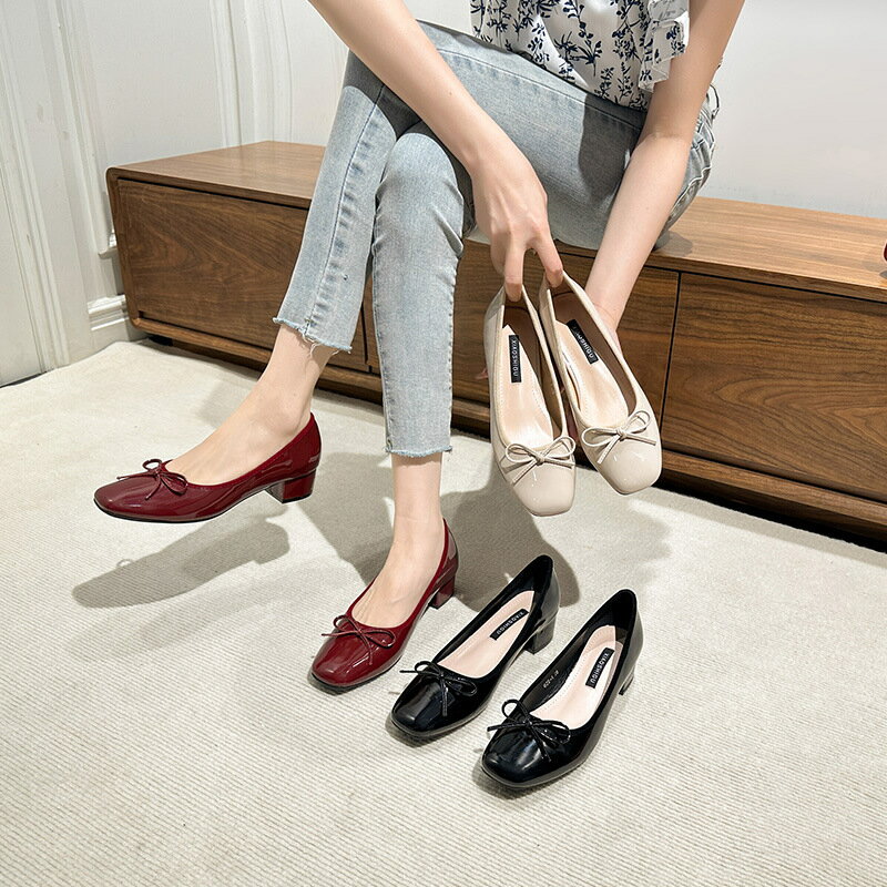 パンプス レディースシューズ レディース靴 フラットシューズ フラットパンプス フラット 痛くない 歩きやすい 脱げない ビジネス 通勤通学 入園式 入学式 オフィス 仕事 通勤 通学 フォーマル靴 疲れない 履き心地良い 美脚 結婚式 二次会 オシャレ ファッション シンプル