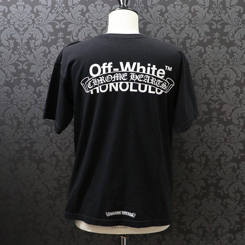 クロムハーツ【CHROMEHEARTS】【ホノルル限定】オフホワイト/OFF-WHITE /ロゴプリントTシャツ/スクロールラベルプリント/Mサイズ【中古】9-4376