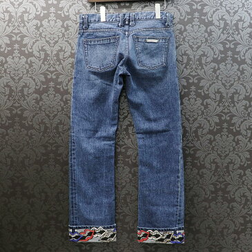 クロムハーツ【CHROMEHEARTS】【matty boy】マティボーイ/リップパッチ/ウォッシュデニムパンツ/クロスボタン/唇/32インチ【中古】20-1101-1