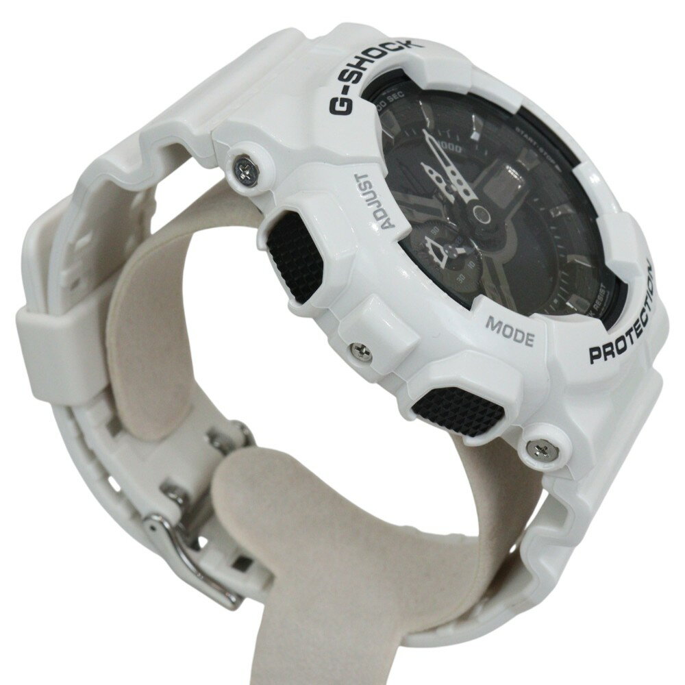 【箱・取説あり】CASIO　カシオ　G-SHOCK　ジーショック　GA-110GW-7AJF　ANALOG-DEGITAL　アナログ×デジタル　ホワイト　20気圧防水　クオーツ　樹脂　メンズ　紳士　スポーティー　腕時計　ウォッチ　シンプル　プレゼント包装　ギフト【中古】松前R56号店