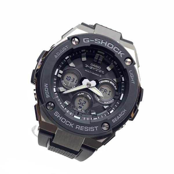 この商品は名古屋錦三丁目店の商品です。他店舗とは別々に発送致します。 【商品詳細】商品の状態：ランクA(非常に良い)比較的美品状態です。 商品名：CASIO カシオ 腕時計 G-SHOCK GST-W300-1AJF G-STEEL 電波ソーラー ブラック 黒 カレンダー アナデジ ラバーバンド メンズ 管理RY25005240 サイズ：ケース経約4.93cm付属品：画像内のものが全てとなります 【商品ランク詳細】NEW ：新品の商品未使用：未使用で新品同様の商品中古 S：傷・汚れ・使用感がほとんどない商品中古 A：傷・汚れ・使用感が少し見られる商品中古 B：傷・汚れ・使用感が見られる商品中古 C：傷・汚れ・使用感が多く見られる商品 【コメント】実店舗でも、同時に販売している商品になります。在庫管理に関しましては、細心の注意を払っておりますが売り切れの場合はご了承くださいませ。なおご注文後に在庫切れが発生した場合は、早急にご連絡させていただきます。 【取扱店舗】名古屋錦三丁目店 052-253-5650※問合せは取扱店舗へお願い致します。※他店舗とは別々に発送します。ご了承下さい。