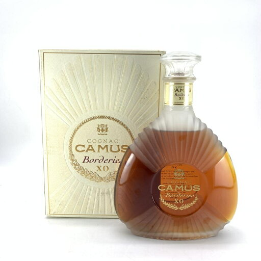 CAMUS カミュ Borderies ボルドリー XO 700ml 40% シングル・クリュ・コニャック ブランデー オーク樽熟成 管理YI42997