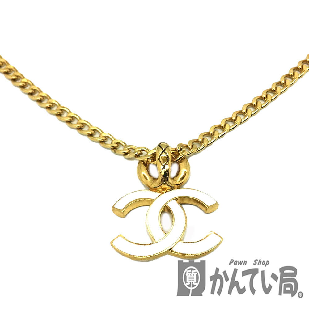 T【CHANEL】ココマークネックレス ゴールド GP 金メッキ レディースアクセサリー ペンダント ココマーク 約47cm 箱有 ホワイト お買得 送料込み シャネル 中古【かんてい局宇都宮戸祭店】31034639317-8th