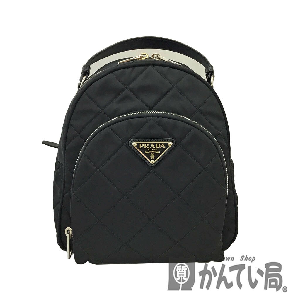 T【PRADA】リュック・デイパック　IBZ066　バッグパック　ブラック　黒　ナイロン　レザー　シルバー金具　ギャラ有　コンパクト　レディース　送料込み　お買得　中古【プラダ】【大特価価格】【かんてい局宇都宮戸祭店】31007709317-1th