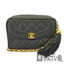 T【CHANEL】マトラッセチェーンショルダーバッグ　A02009　ラムスキン　ブラック　黒　クロスボディ　ショルダーバッグ　斜め掛け　コンパクト　ギャラ無し　ゴールド金具　送料込み　お買得　中古【シャネル】【大特価価格】【かんてい局宇都宮戸祭店】31004289317-15th