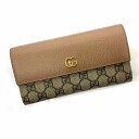 商品情報 管理番号 31019009318-13&nbsp; ブランド GUCCI【グッチ】 型番 456116&nbsp; 商品名 二つ折り長財布&nbsp; 素材/カラー GGスプリーム/ピンクベージュ&nbsp; サイズ 約:W19cm×H10cm×D3.5cm 仕様 ＊開閉：ホック式 ＊内側：カード入れ×12　ポケット×4　コインポケット×1　　　 　　　　 シリアル -&nbsp; 付属品 　　箱　布袋&nbsp; 商品説明 グッチより二つ折り長財布のご紹介です。 &nbsp; 人気の高い【GGスプリーム】の長財布になります。 ピンクベージュがとても女性らしいお財布となっております。&nbsp; &nbsp; この機会に是非いかがでしょうか？ &nbsp;■ペン跡有り　 &nbsp;■コインポケット若干の汚れ有り。 &nbsp; &nbsp; ■中古品の為、ご理解の上ご購入お願い致します。 ランク USED【8】 注意事項 ※即日発送は【正午（昼の12時）】迄にご注文頂いた【代引き】のご注文のみが対象となります。 その他のお支払い方法をご選択頂いた場合は、お支払いの確認が取れ次第の発送となります。 ※デジタルカメラにて撮影のため実際の商品の色・質感等が若干異なる場合があります。 ※中古商品の為、商品の状態は写真でもご確認下さい。 ※写真には目立つ箇所、また一番状態の悪い箇所を優先的に掲載しております。 ※店頭でも販売中の為多少の小傷等はご了承下さい。 ※店頭でも同時販売中の為、売り切れの際はご容赦下さい。 商品に関する問い合わせ先 かんてい局小山店 TEL:0285-28-2278 営業時間/10:00～19:00 &nbsp; 商品の状態について NEW 新品 未使用品 未使用品 USED【10】 極めて未使用品に近い超美品　 USED【9】 メンテナンス済みの商品やほとんど使用された形跡が見られない美品 USED【8】 使用感が少ないキレイな美品 USED【7】 使用感はあるが、程度のよい良品 USED【6】 使用感があり、キズや汚れがあるが、使用上問題のない中古品 USED【5】 キズや汚れ、劣化が目立つが使用上問題のない中古品 USED【4】 使用上問題のある恐れのある難あり品 USED【3】 使用上問題のあるジャンク品 ※程度の目安はあくまでも当店の基準となります。 ※他店様とは同一の基準ではございませんのでご理解ください。　