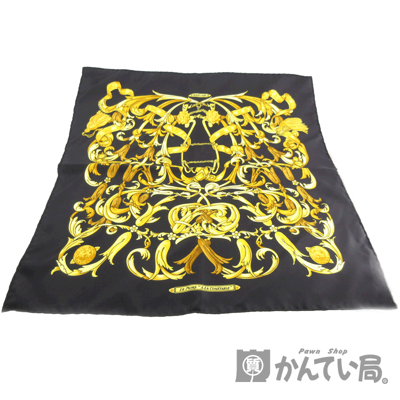 HERMES【エルメス】ミニカレ　ブラック系×ゴールド系　ブランド　ファッション　レディース　小物　スカーフ【中古】USED-AB【7】k2003089　質屋　かんてい局春日井店のサムネイル