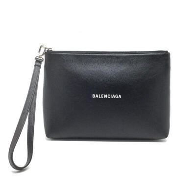 【楽天8月8日販売開始】【店頭8月1日販売開始】BALENCIAGA　バレンシアガ　593815　ロゴプリント　クラッチバッグ　レザー/ブラック×シルバー金具 【 USED-B 】 k3101342927400003　送料無料　かんてい局コザ山内店　2022年サマーセール