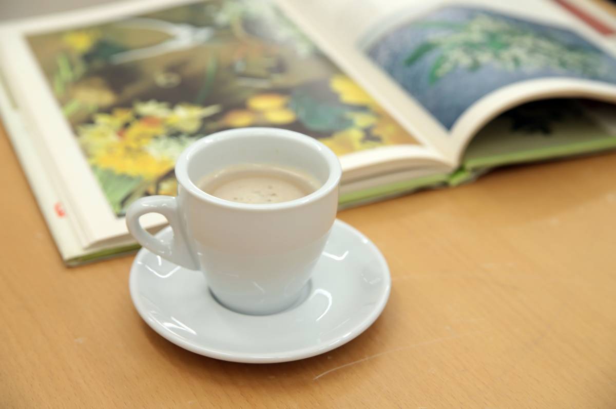 送料無料 カップ&ソーサー コーヒー ティーカップ ホワイト系 36客セット