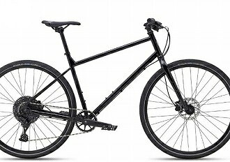 ■クロモリフレーム ■スチールフォーク ■マイクロシフト 10SPEED ■700x38Cタイヤ ■油圧ディスクブレーキ ■重量 13.3kg ■ペダル付