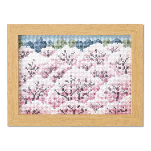 刺しゅうキット 4月 桜山景色 7544 オリムパス 【KY】木製フレーム付き 刺繍 12ヶ月の小さな花風景 マリー・カトリーヌ