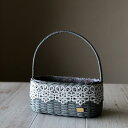 バスケット かご かご編み 籠 カゴ かわいい 小物入れ 小物収納 収納カゴ 持ち手付き 丈夫 クラ ...