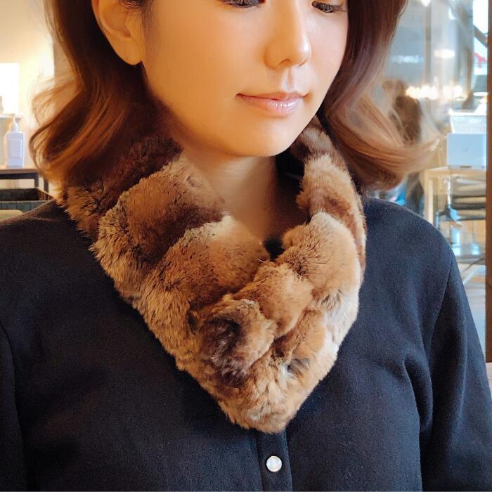ファー レッキス ラビット 毛皮 マフラー ネックウォーマー ショートマフラー クリップ あたたかい 保温 小物 アクセサリー 襟巻 レディース おしゃれ かわいい 本物 ラッピング プレゼント 送料無料 着物 パーティードレス パーティーコーデ ホワイトデー